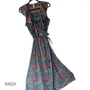 RAGA NWOT RUFFLE FRONT PAISLEY MAXI WRAP DRESS | SIZE: LARGE